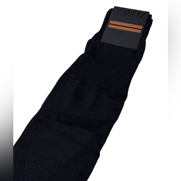 ZEGNA***Black Cashmere Knee Sock***Size 40-41***$160 - Picture 2 of 6